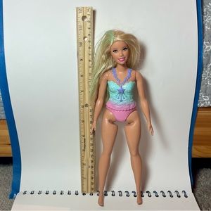 Curvy Barbie Dreamtopia - Mattel 2017 Doll Body Positivity Inclusive